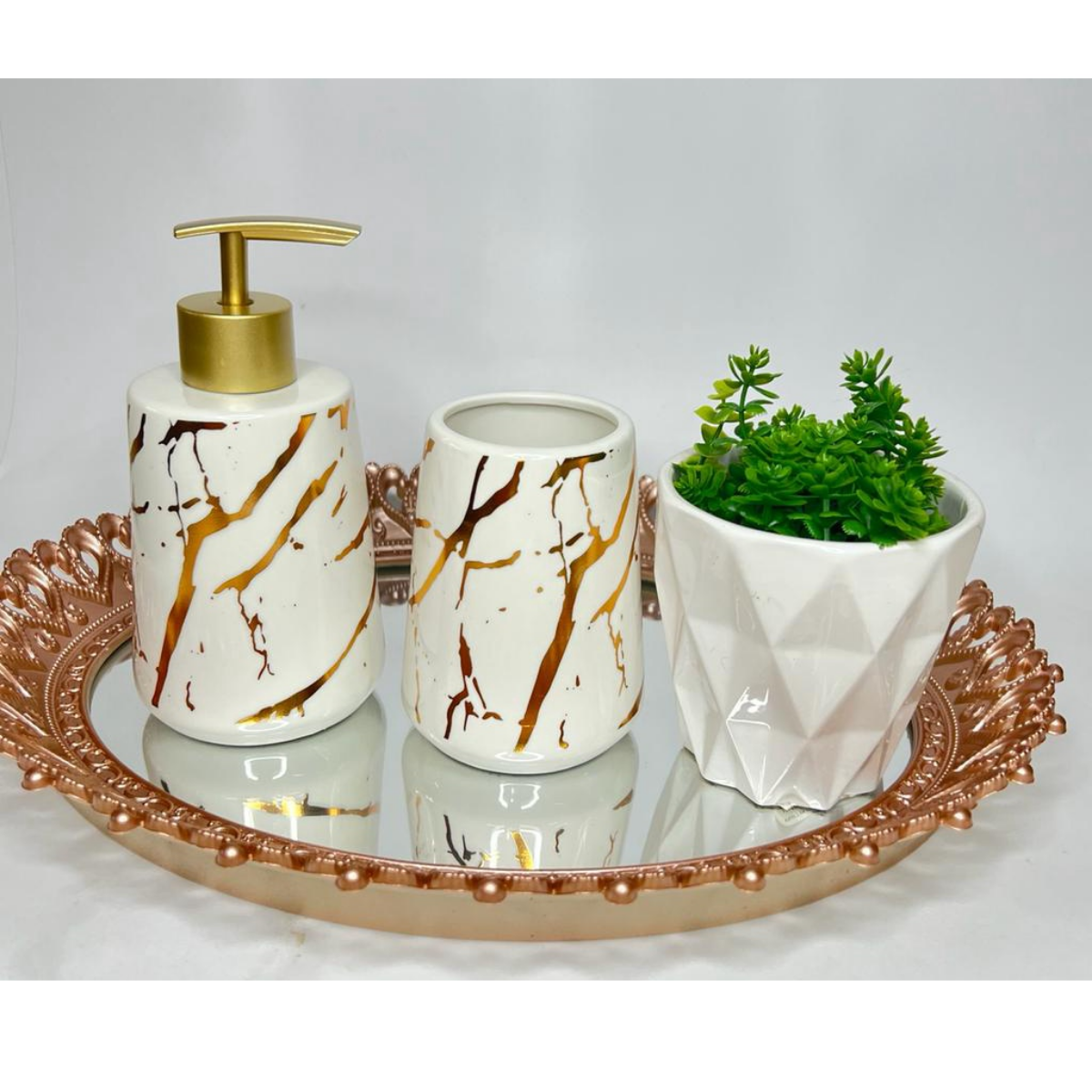 Kits Banheiro Lavabo de Porcelana Dispenser Sabonete Premium:dourado - 4