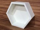 Ver imagem 7 de Nicho Colmeia Hexagonal Com Fundo 25x30x15cm 3 Unidades