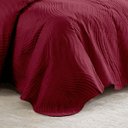 Ver imagem 3 de Colcha Matelassê - Casal - Igris - Geométrico - Vermelho - 150 Fios - C/ Porta Travesseiros - Cortte