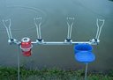 Ver imagem 2 de Suporte De Chão 4 Varas C/ Acessórios + 6 Estacas P/ Barraca