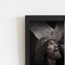 Ver imagem 2 de Quadro Jesus Cristo Carregando a Cruz Moldura Preta 60x40cm