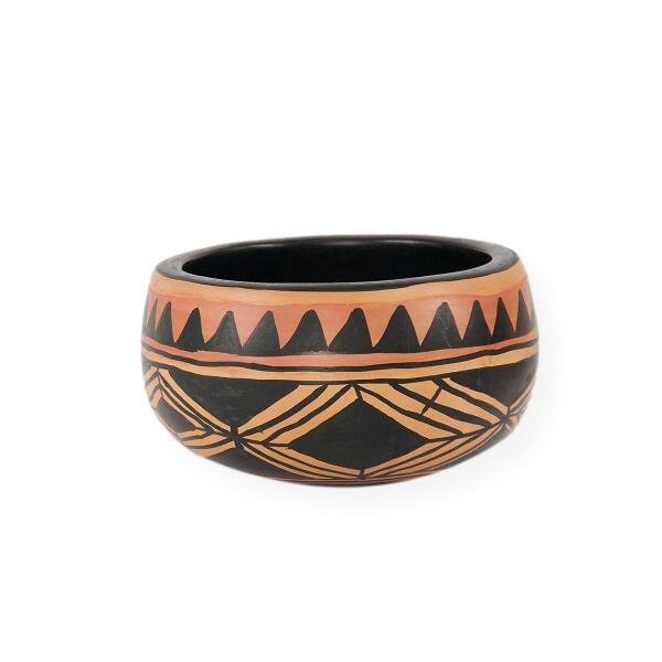 Cerâmica Indígena Etnia Waurá: Pote, Tigela ou Petisqueira (X066)