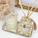 Ver imagem 2 de Vela Aromática Vanilla Baunilha Pote Vidro Luxo 180g Cera de Coco