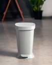 Ver imagem 2 de Lixeira com Pedal Coza New Square 5 Litros Cinza Frio