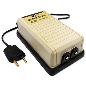 Compressor de Ar Bomba S-6000 para Aquário 2 Saídas 110V