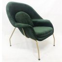 Ver imagem 3 de Poltrona Womb Chair com puff tecido Veludo Verde Militar Base cor Mostarda - Poltronas do Sul
