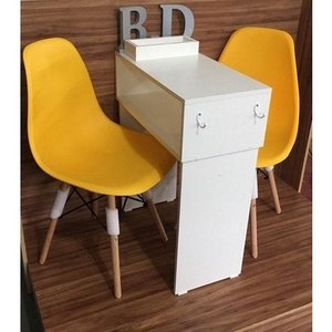 Kit Manicure De Mesa + 2 Cadeiras Charles Eames Eiffel
