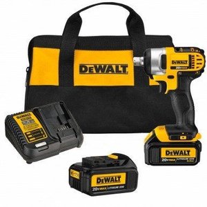 Chave de Impacto Dewalt 20v 1/2 com 2 Baterias 3amperes 220v