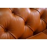 Sofá Chesterfield 2 Lugares de Couro Caramelo Avermelhado - 2