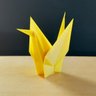 Estatueta Pássaro Tsuru G - 18 Cm Altura - Toque 3D: Amarelo - 1