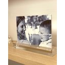 Ver imagem 4 de Porta Retrato 15x21 Acrílico Base Maciça Top Clean Cor:cristal
