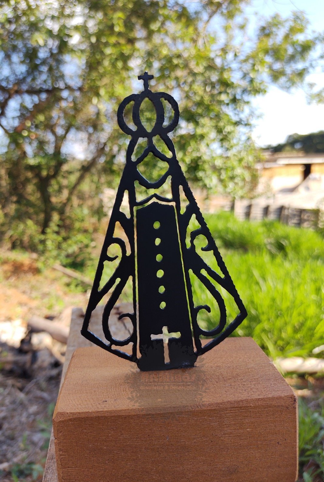 escultura religiosa nossa senhora aparecida decorativa ferro madeira - 7
