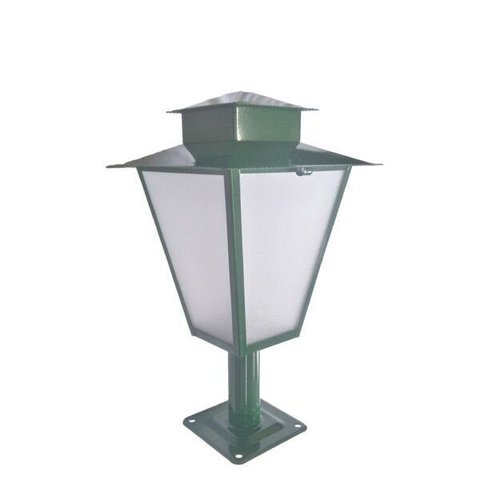 Poste de Jardim P1 Colonial Quadrado 50cm em Aço Verde