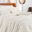 Ver imagem 4 de Kit Edredom Super King 200 Fios 03 Peças Bernadete Casa