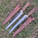 Ver imagem 2 de Faca Javalizeira Artesanal 12' Caça Javali com Guarda Aço Carbono 1070 Brut Forge