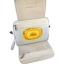 Ver imagem 2 de Necessaire Higiene do Bebê Linho Bege - Lilifish Baby & Kids