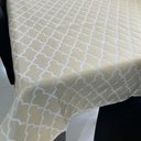 Ver imagem 2 de Toalha de Mesa Redonda em Jacquard Luxo Geométrico Branco e Dourado - 2,80M