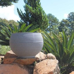 Vaso para Plantas Redondo em Polietileno 34 Esfera Latticce 27x23cm Japi - 2