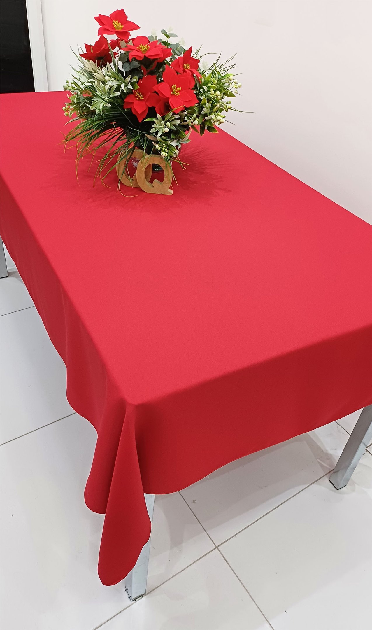 Toalha De Mesa Retangular 6 Cadeira Vermelho Natal 2,10x1,50 - 1