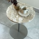 Ver imagem 5 de Mesa Lateral Atría Base Laca Champanhe Redonda Tampo Mármore Travertino