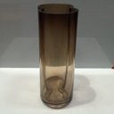 Ver imagem 2 de Vaso Decorativo Cachepô Enfeite 26x16x10cm Vidro Âmbar Nh