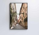 Ver imagem 7 de Quadro Rua Estreita - 60x90 - Tecido Canvas