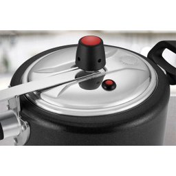 Panela de Pressão Antiaderente 4,5L - 6