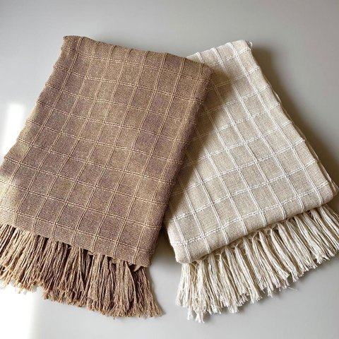 Kit com 2 Mantas Quadriculada para Sofá e Camas Chocolate e Cru Xale 1,20x1,80 M