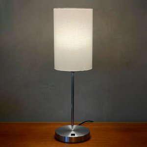 Abajur Luminária de Mesa Quarto Redondo Escovado com Interruptor com Cúpula Branco