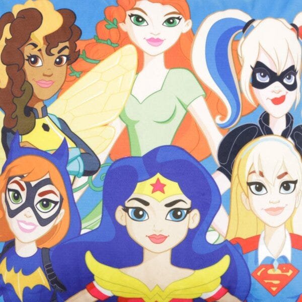 Capa para Almofada em Poliéster Wb Hg All Heroes Urban - 2