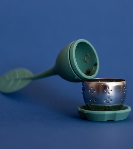 Infusor De Chá Em Silicone Verde Escuro 15cm - 2
