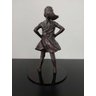 Estatueta Fearless Girl Bolsa De Valores de Nova York Mercado Financeiro - 20cm - Bronze Envelhecido - 6