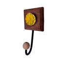 Ver imagem 3 de Kit Banheiro 3 Peças Toalheiro Cabideiro Porta Papel Papel com Flores Coloridas Cor Amarelo