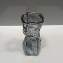 Ver imagem 5 de Vaso Decorativo de Vidro Fumê 17x7x9cm Enfeite Sala Mesa Estante Aparador Flores