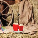 Ver imagem 3 de Suporte Doce Cupcake Ferro Marrom Pássaro Arabesco Prato Madeira Elegância Rústica Sofisticação Idea