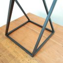 Ver imagem 2 de Banco de Ferro para Bancada Design 65cm com Tampo em Madeira no Estilo Industrial para Cozinha Preto