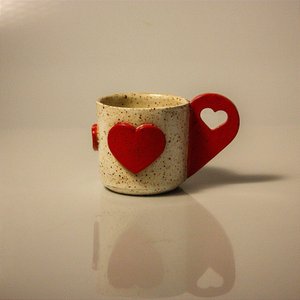 Caneca Corações Cappuccino