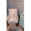 Ver imagem 3 de Poltrona Amamentação e Decoração Retrô Off White com Puff Cinza