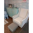 Ver imagem 4 de Poltrona Amamentação e Decoração Retrô Off White com Puff Cinza