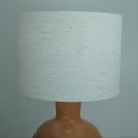 Ver imagem 4 de Abajur Base Cerâmica Rústica e Cúpula Revestida Linho Bege Bivolt