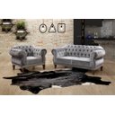 Ver imagem 1 de Conjunto 1 Poltrona e Namoradeira 2 Lugares Chesterfield Elisabeth Cinza