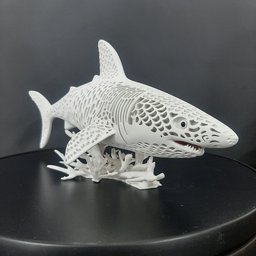Estatueta Shark Tubarão Foco Predador Decoração Moderna Luxo - 5