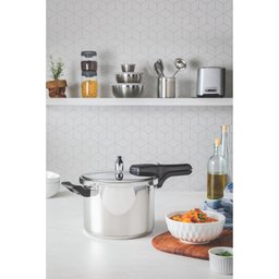 Panela de Pressão Tramontina Brava em Aço Inox com Fundo Triplo 22 Cm 6 L Tramontina - 2 Panela de Pressão Tramontina Brava em Aço Inox com Fundo Triplo 22 Cm 6 L Tramontina - 2