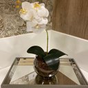 Ver imagem 3 de Orquídea Toque Real Branca Artificial Arranjo no Vaso Transparente Flores Permanentes