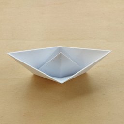 Estatueta Barquinho Origami G - 20cm comp. - Toque 3D: Branco - 3