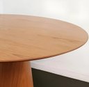 Ver imagem 3 de Mesa de Jantar Calêndula - Base Cone Madeira Laminada - Tampo Redondo Chanfrado 100% Mdf e Vidro Col