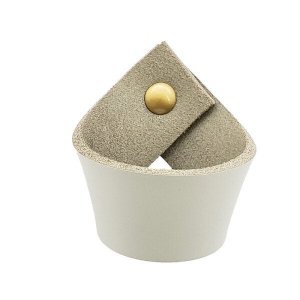 02 Puxadores Coxi Parafuso - Couro Legítimo Cinza:Dourado