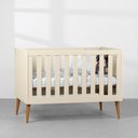 Ver imagem 2 de Kit Quarto Infantil com Pés Retrô Mel - Cômoda Elfe 4 Gavetas + Guarda-Roupa Elfe + Berço Mini Cama