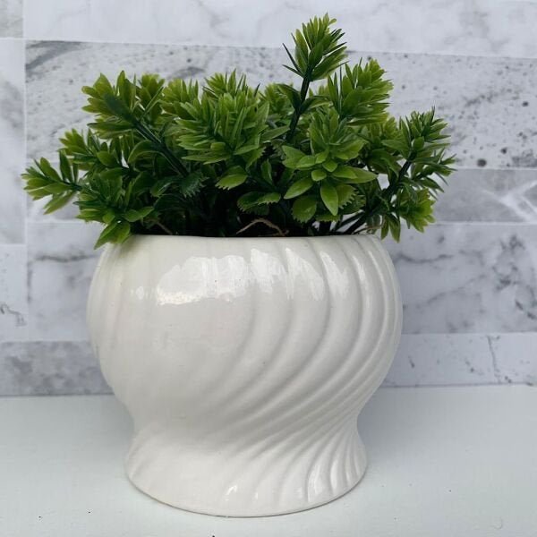 Vaso decorativo branco de cerâmica com trabalhado - 3