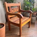 Ver imagem 1 de Poltrona Banco 1 Lugar Madeira Maciça Verniz Marítimo Varanda Jardim Resistente Sol Chuva